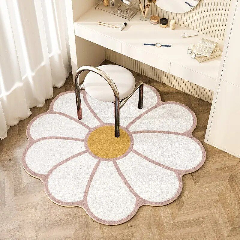 Versatile Flower-Shaped Imitation Cashmere Floor Mat