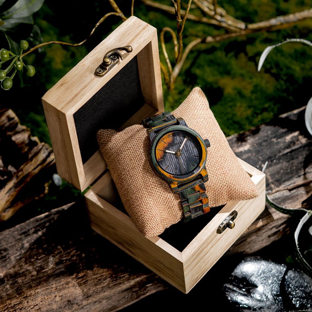 Customizable Men's Wooden Quartz Watch with Leather Band