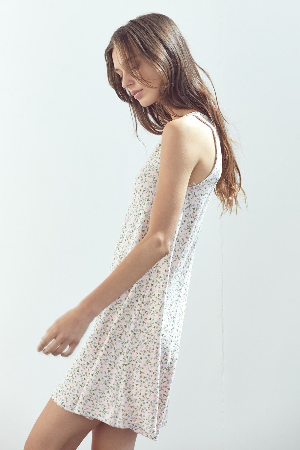 A Line Sleeveless Short Dress In Daisy Floral Knit