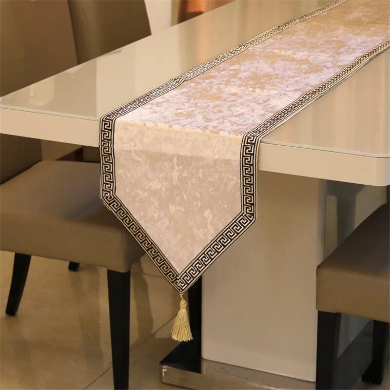 Elegant Modern Velvet Table Runner - Perfect for Home and Hotel