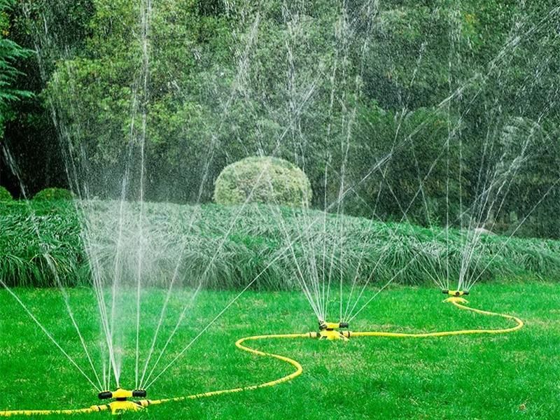 360° Trigeminal Automatic Rotating Garden Sprinkler