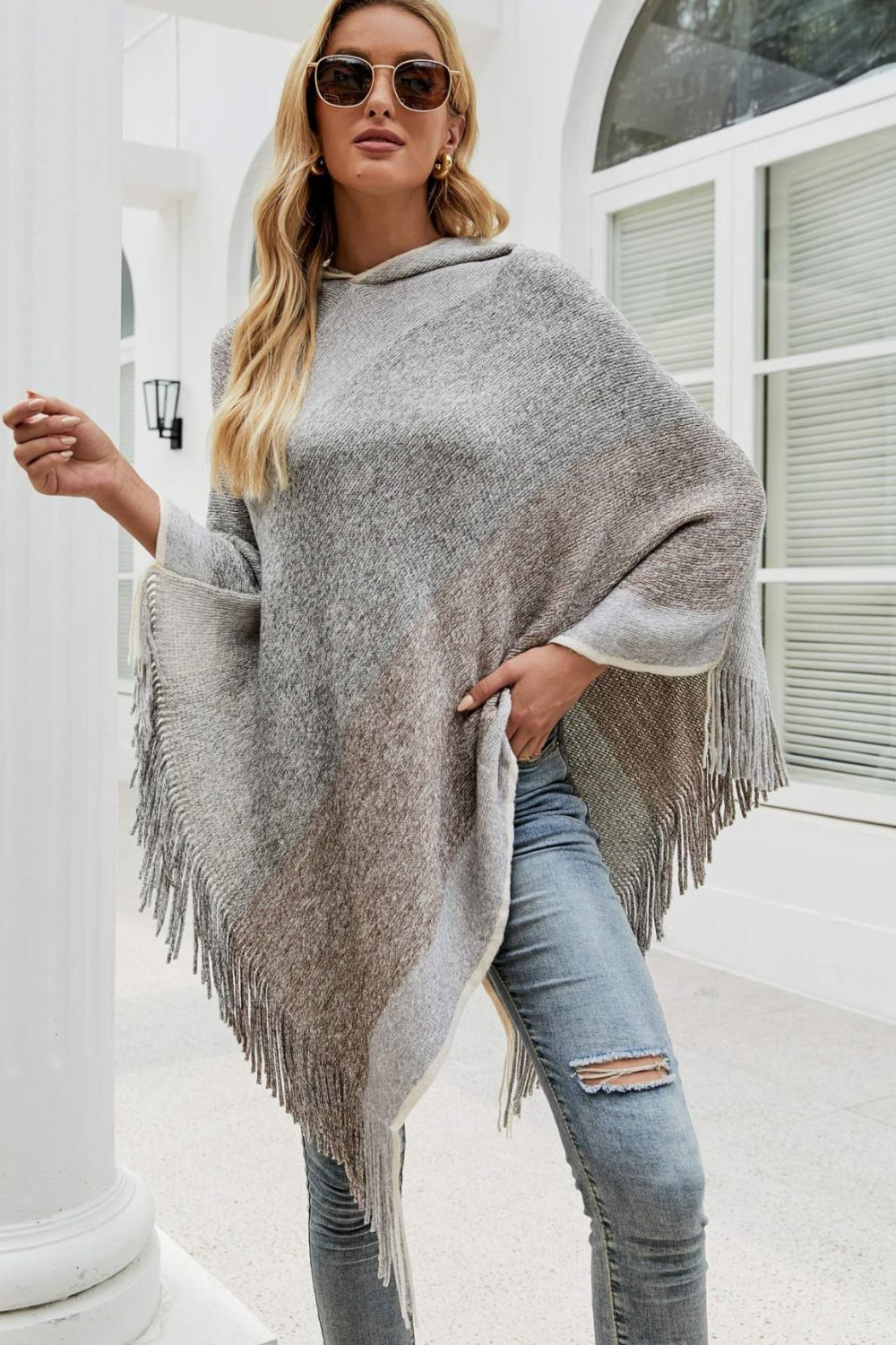 Color Block Fringe Hem Hooded Poncho