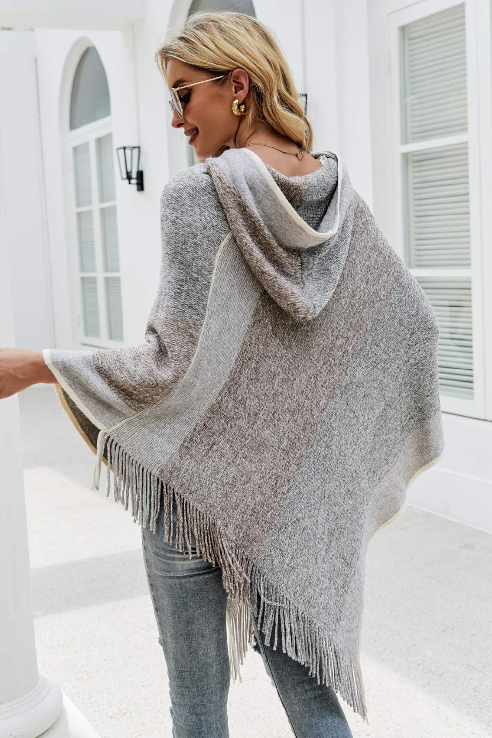 Color Block Fringe Hem Hooded Poncho