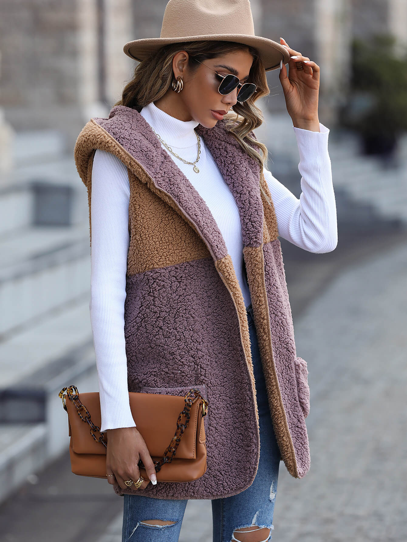 Contrast Open Front Hooded Sherpa Vest