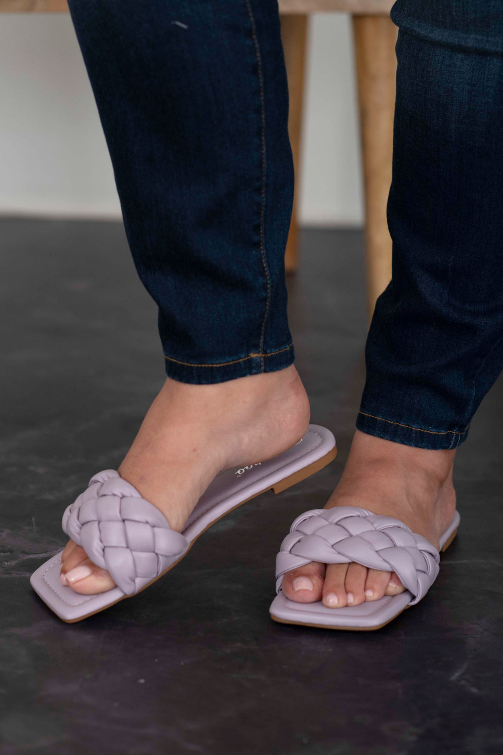 Cakewalk Woven Square Toe Slides in Lilac