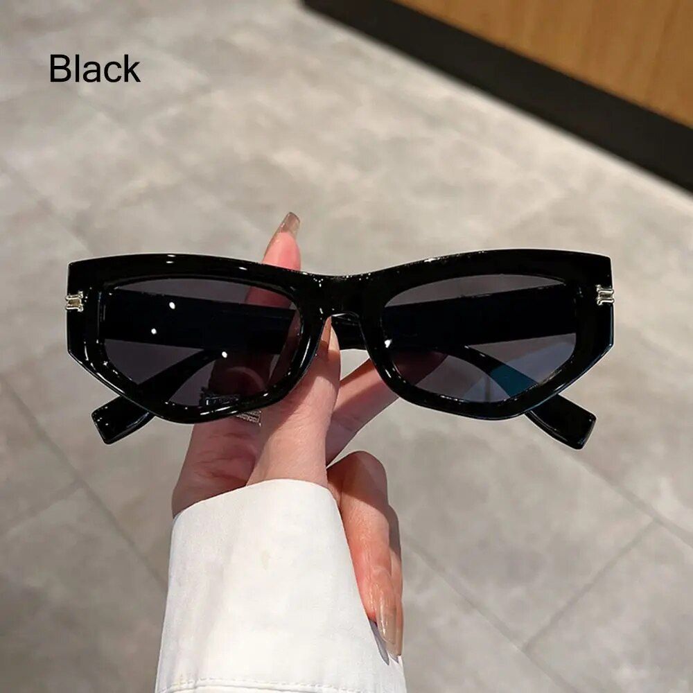 Unisex Vintage Cat Eye Sunglasses - Fashion Gradient Cycling Shades with UV400 Protection