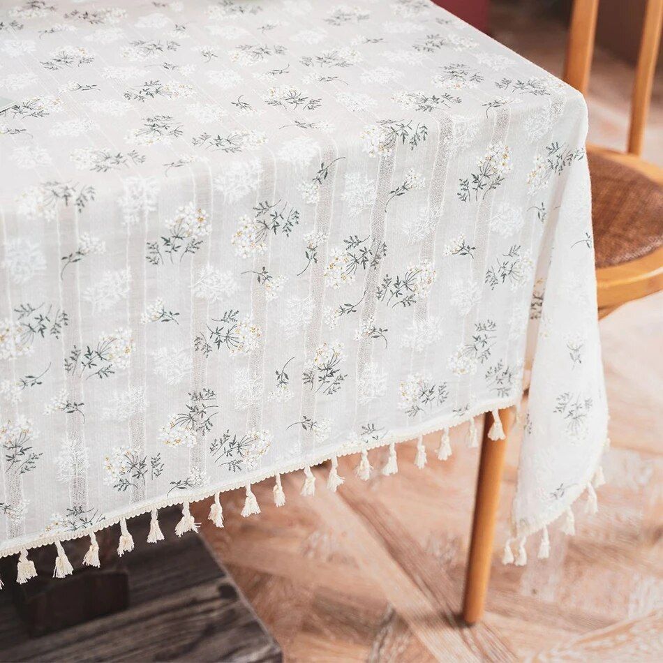 Charming Korean-Style Floral Cotton Tablecloth