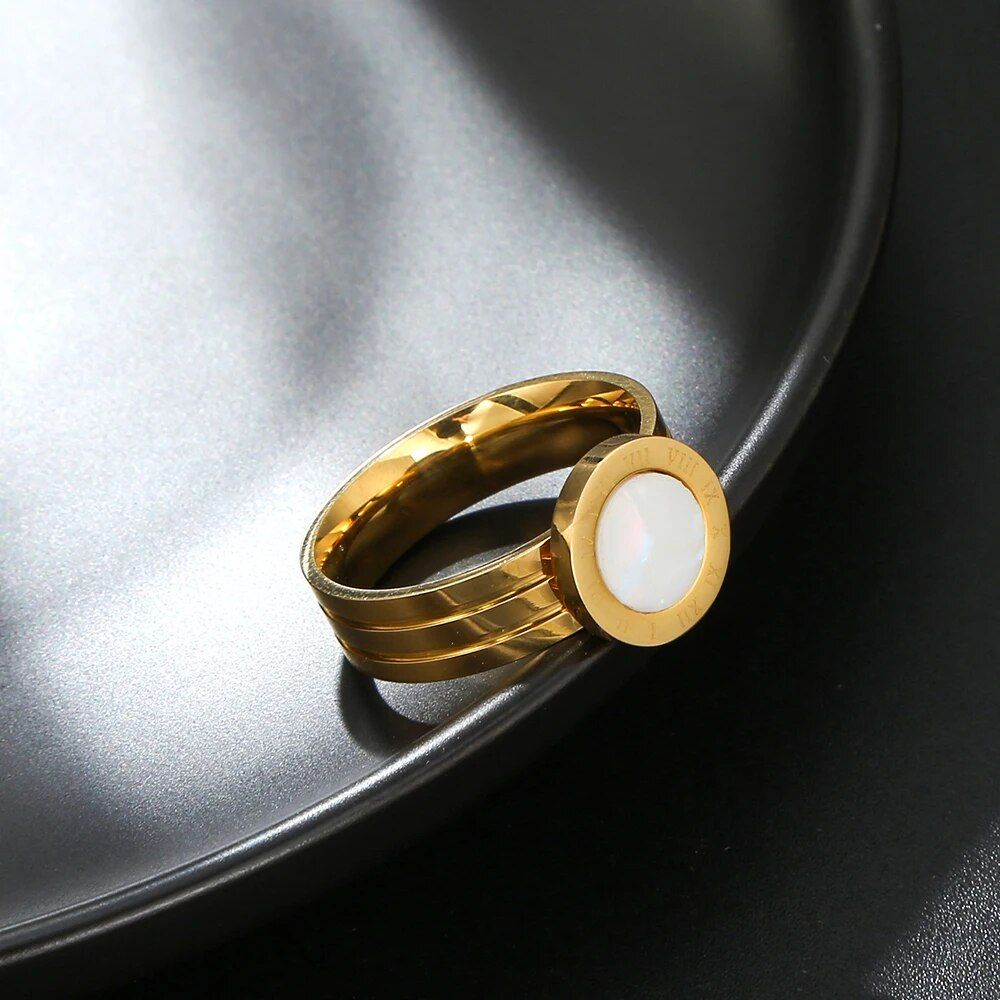 Elegant Stainless Steel Roman Acrylic Shell Ring for Women