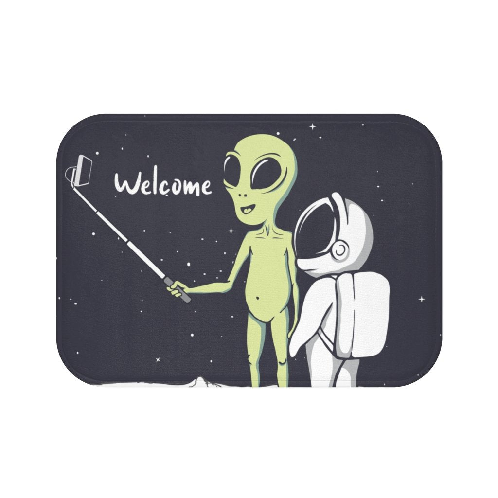 Alien Taking Selfie Bath Mat | Yellow Pandora