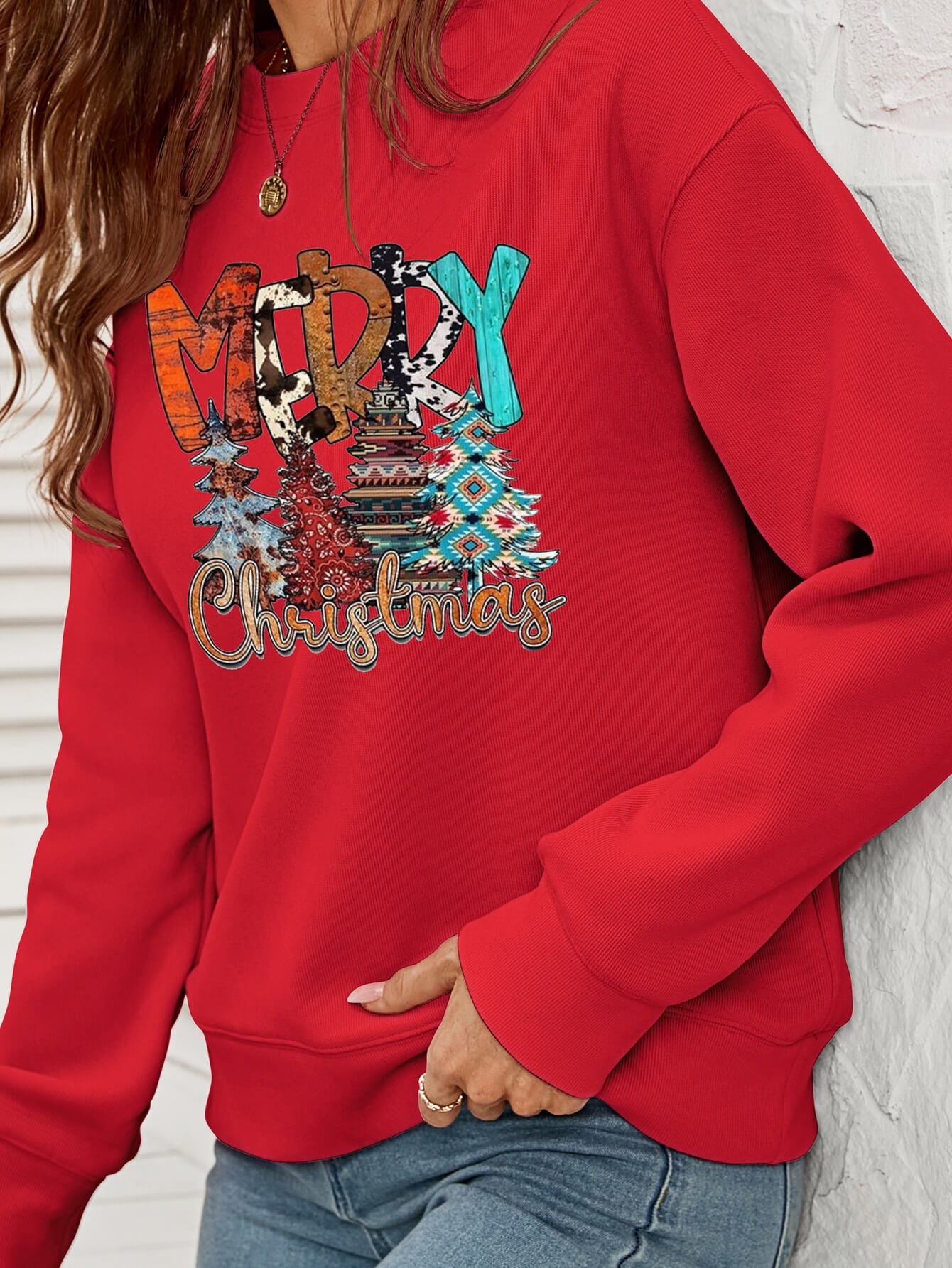 MERRY CHRISTMAS Graphic Crewneck Sweatshirt