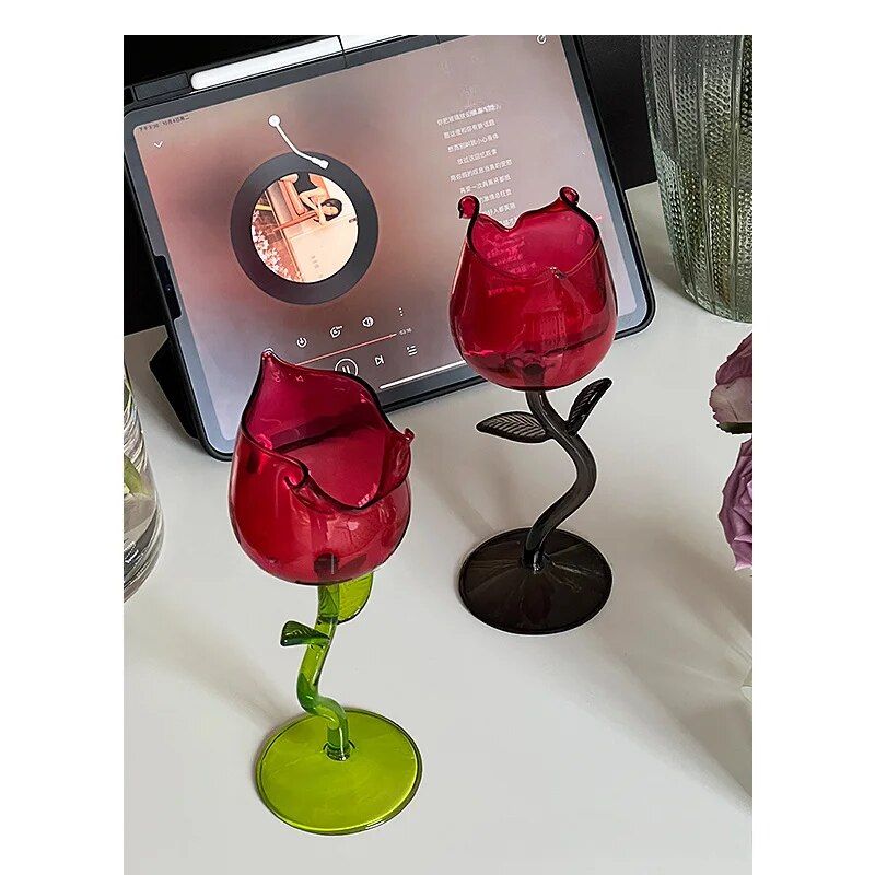 Elegant Transparent Rose-Shaped Glass - Ideal for Valentine's & Wedding Celebrations, Eco-Friendly, 150ml