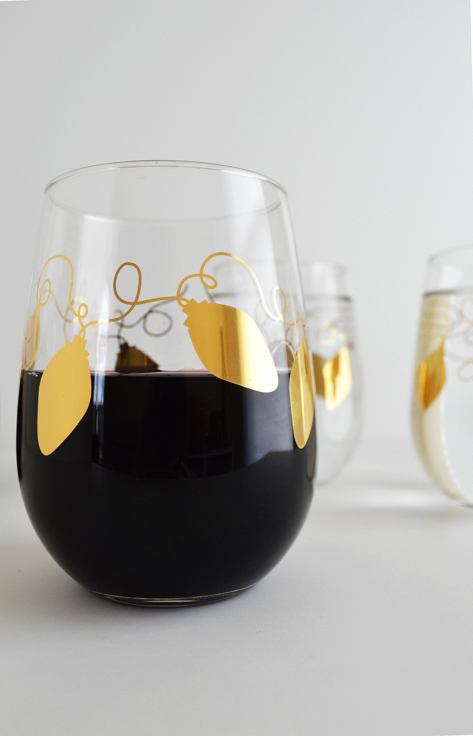 Metallic Gold Retro Christmas Lights Stemless Wine