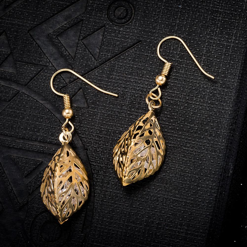 Drop Earring in 18K Gold Plated with  Crystals