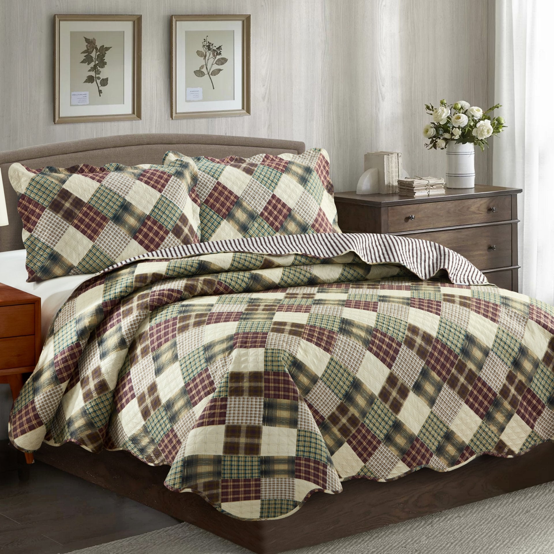 Jennifer 3 Piece Quilt Set - Brown