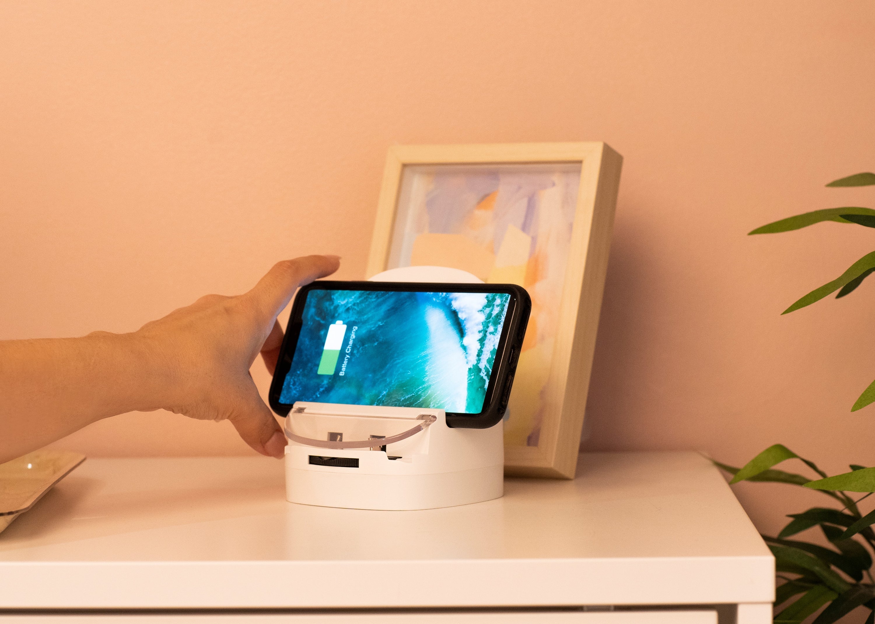 Lumicharge-UD-Universal Phone Dock with Fast Wireless Charger