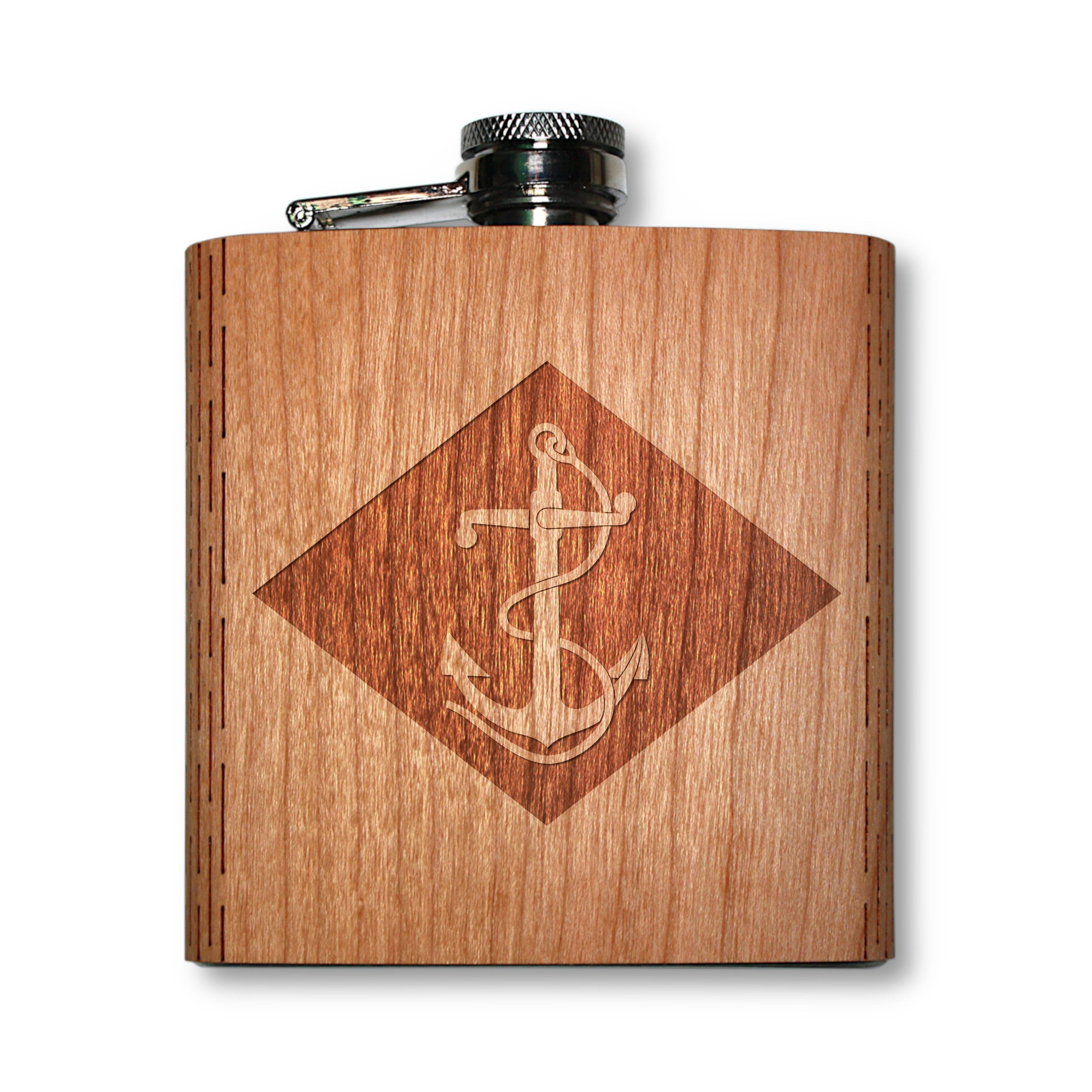 6 oz. Wooden Hip Flask (US Navy 03 in American Cherry)