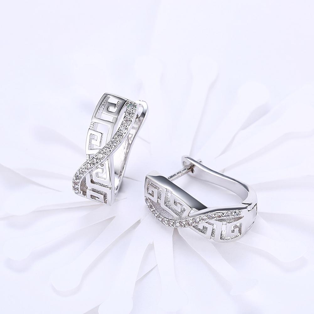 Italian Twist Roman Design Leverback Earring in 18K White Gold Plated