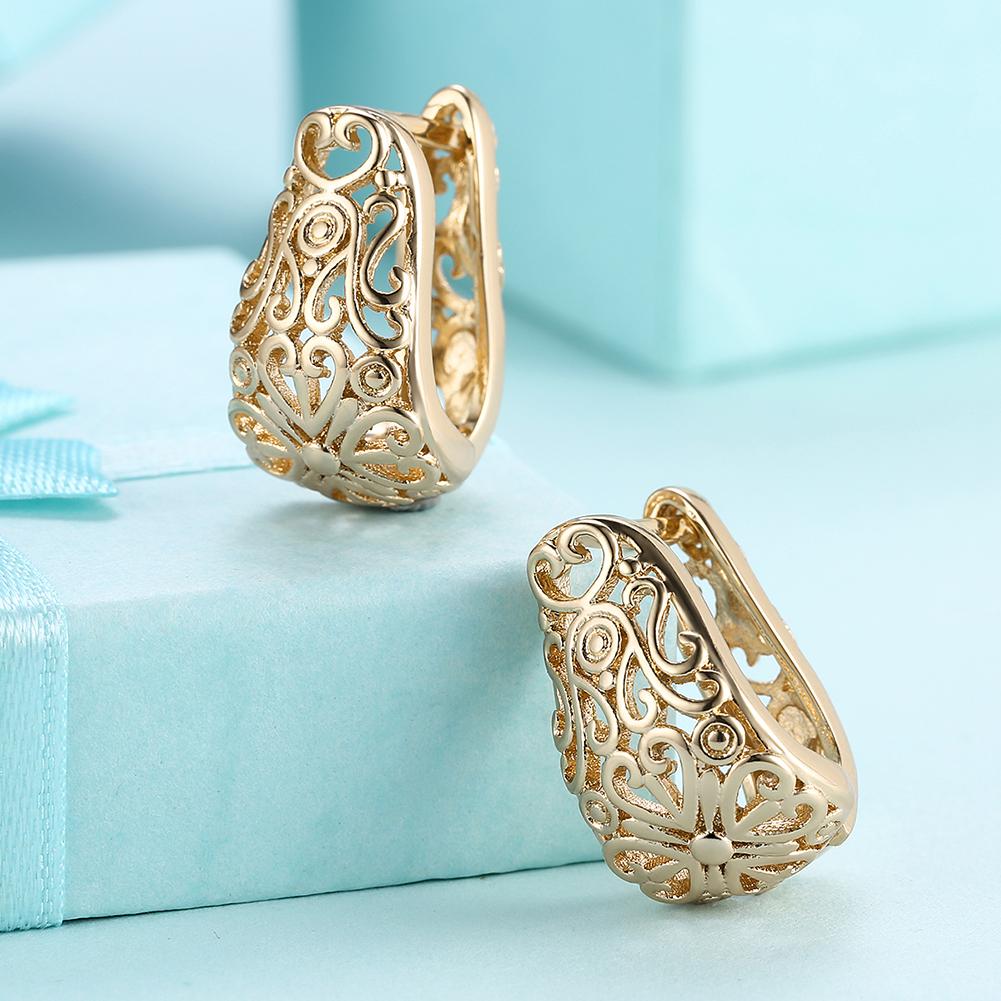 Bohemian Style Filigree Laser Cut Huggie Earring in 18K Gold Plated | Silver Milo