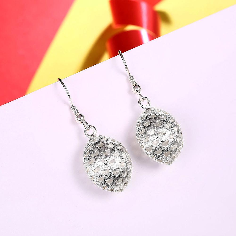 Granada Drop Earring in 18K White Gold Plated