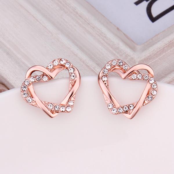 Heart Stud Earring in 18K Gold Plated