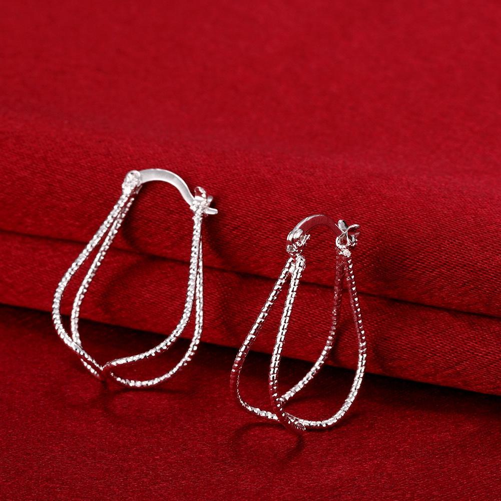 Large Hoop Earring in 18K White Gold Plated