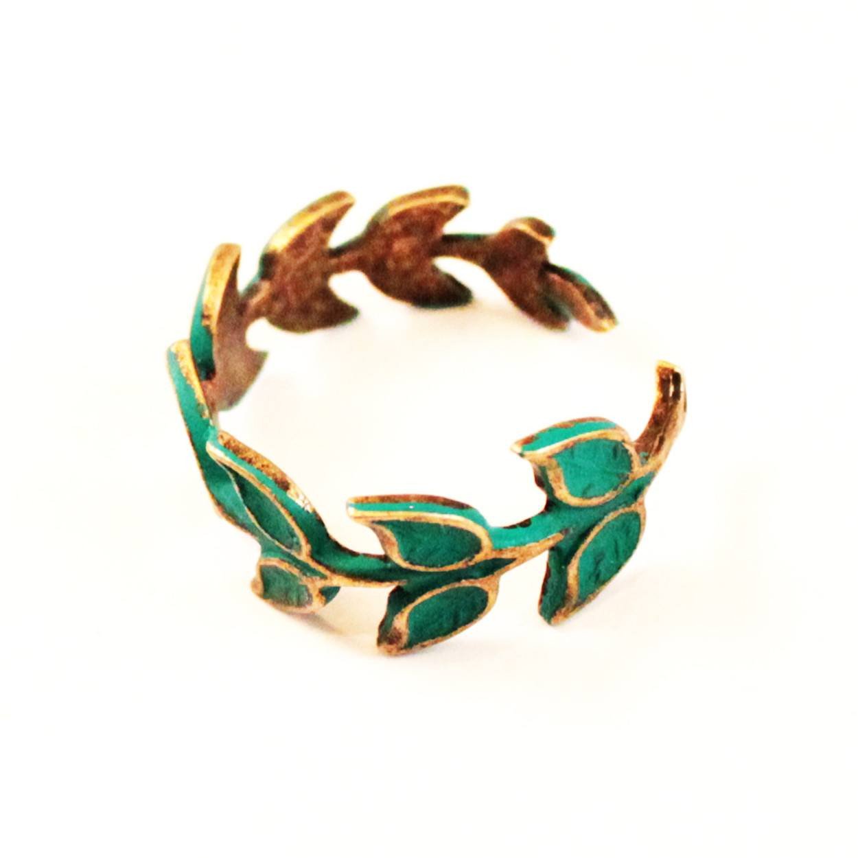 Laureate Ring | Orange Pine