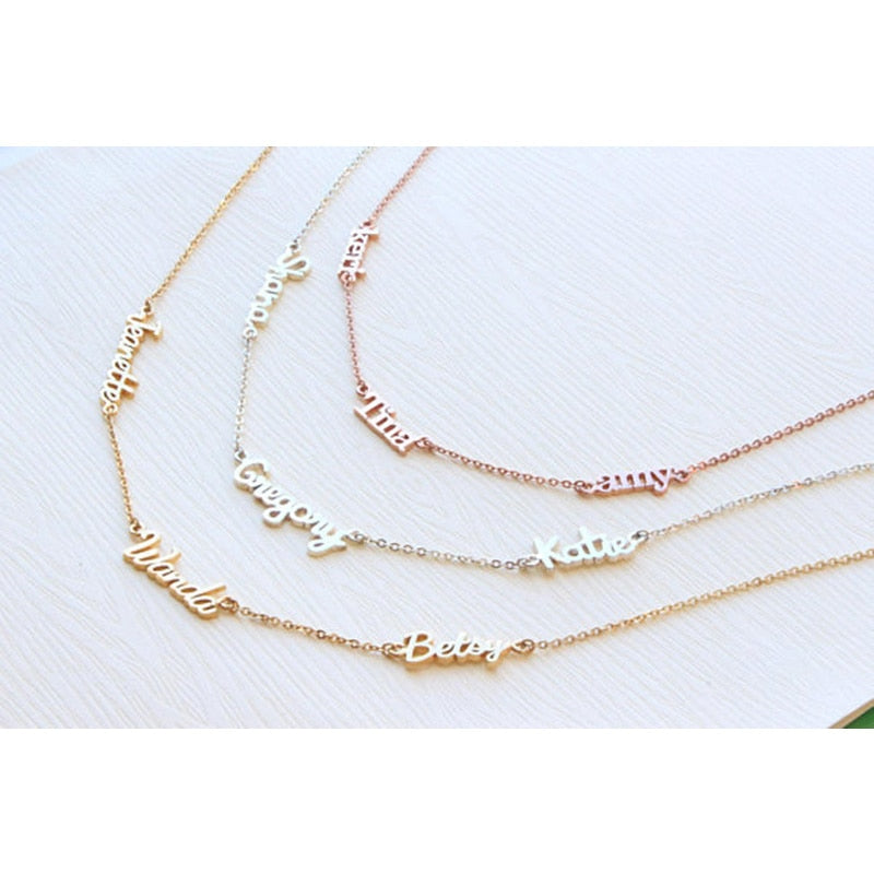 Personalized 3 Nameplate Necklace Custom Name | White Themis