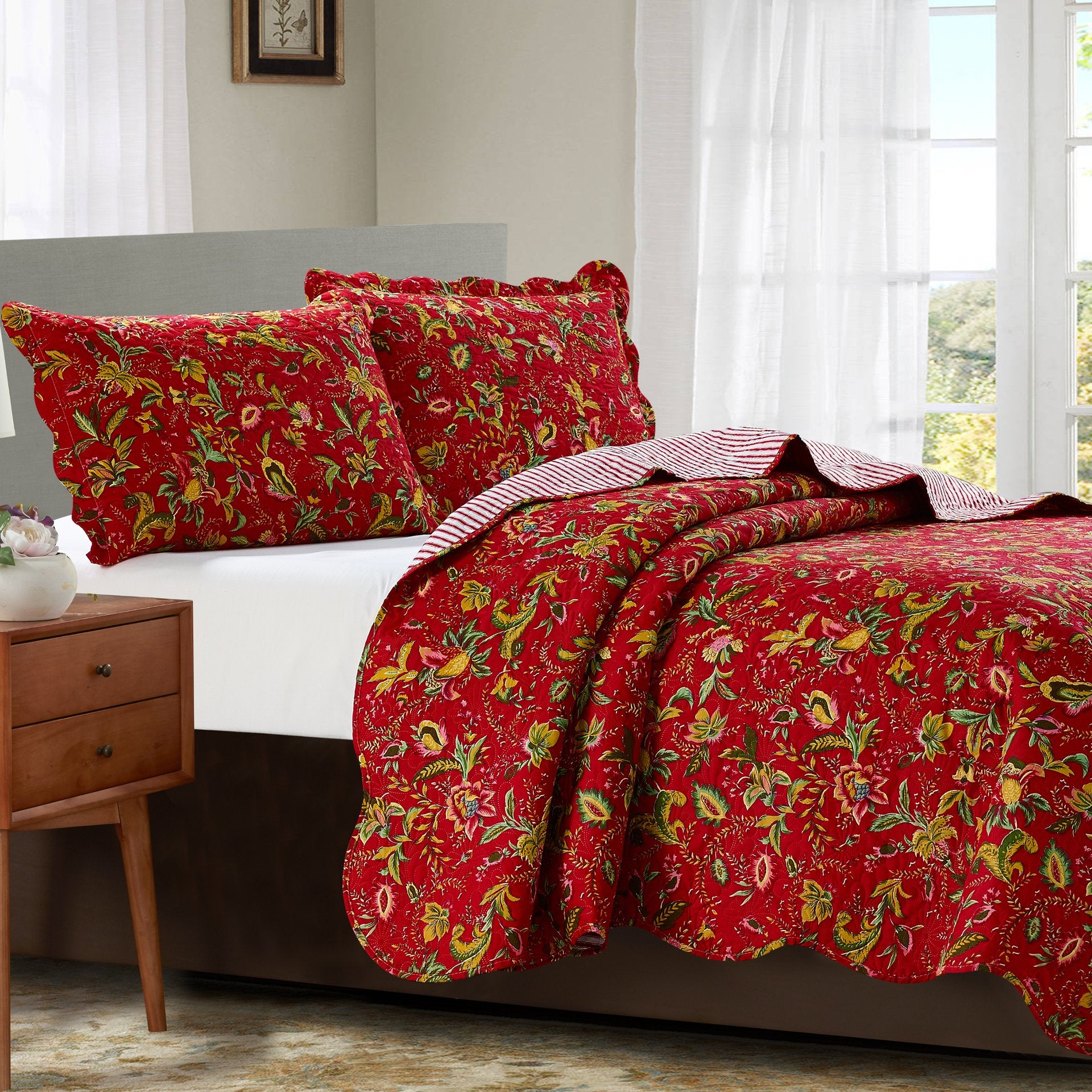 Jennifer 3 Piece Quilt Set - Red