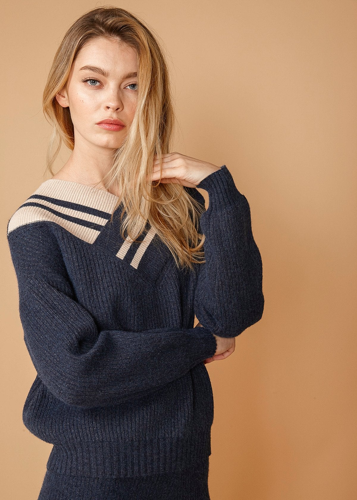 Women's Varsity Sweater in Midnight