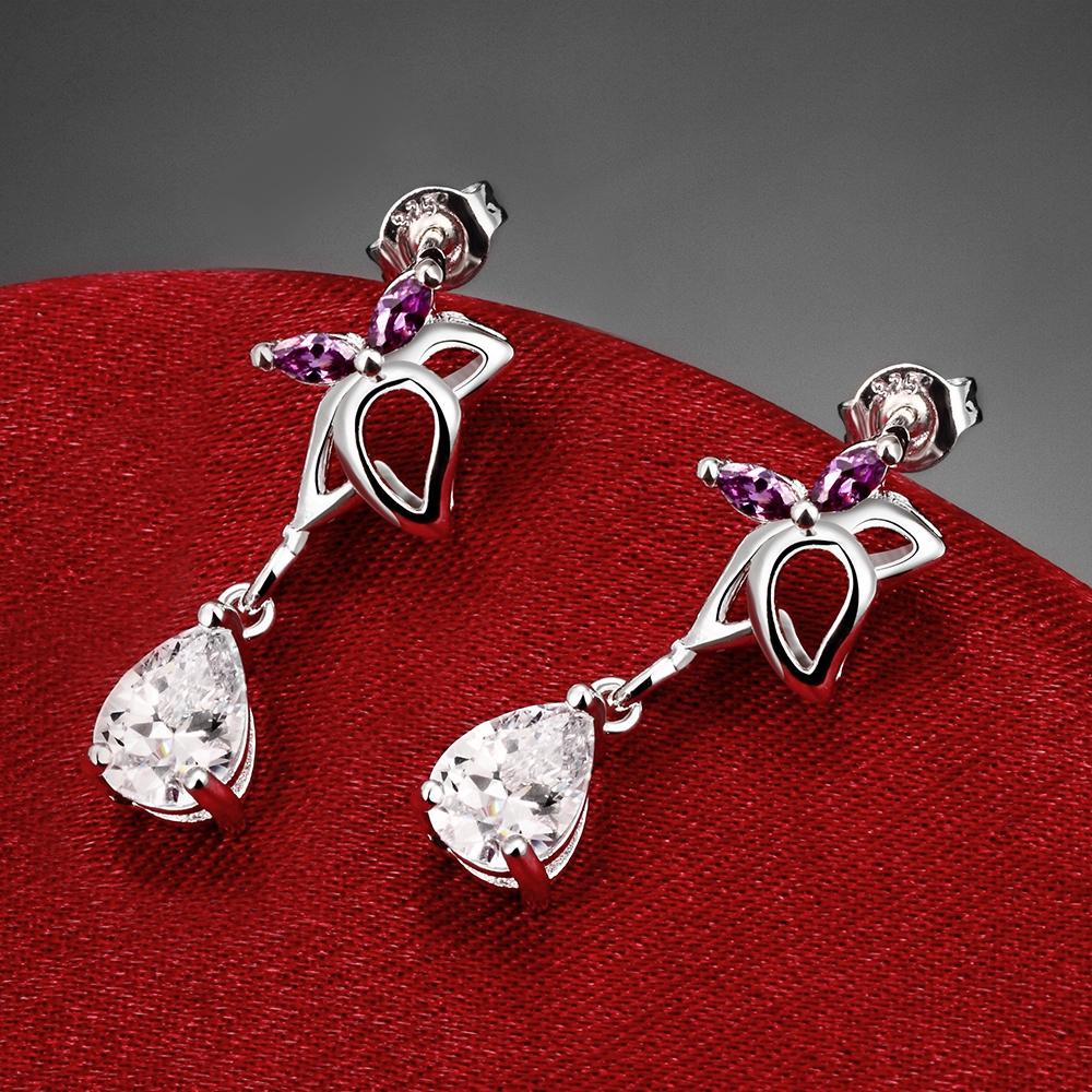 Drop Earring in 18k White Gold Plated with Austrian Crystals