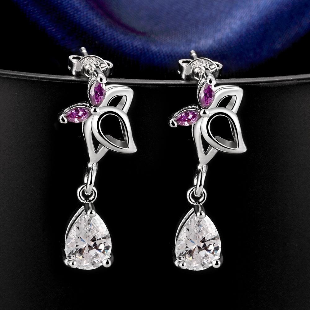 Drop Earring in 18k White Gold Plated with Austrian Crystals