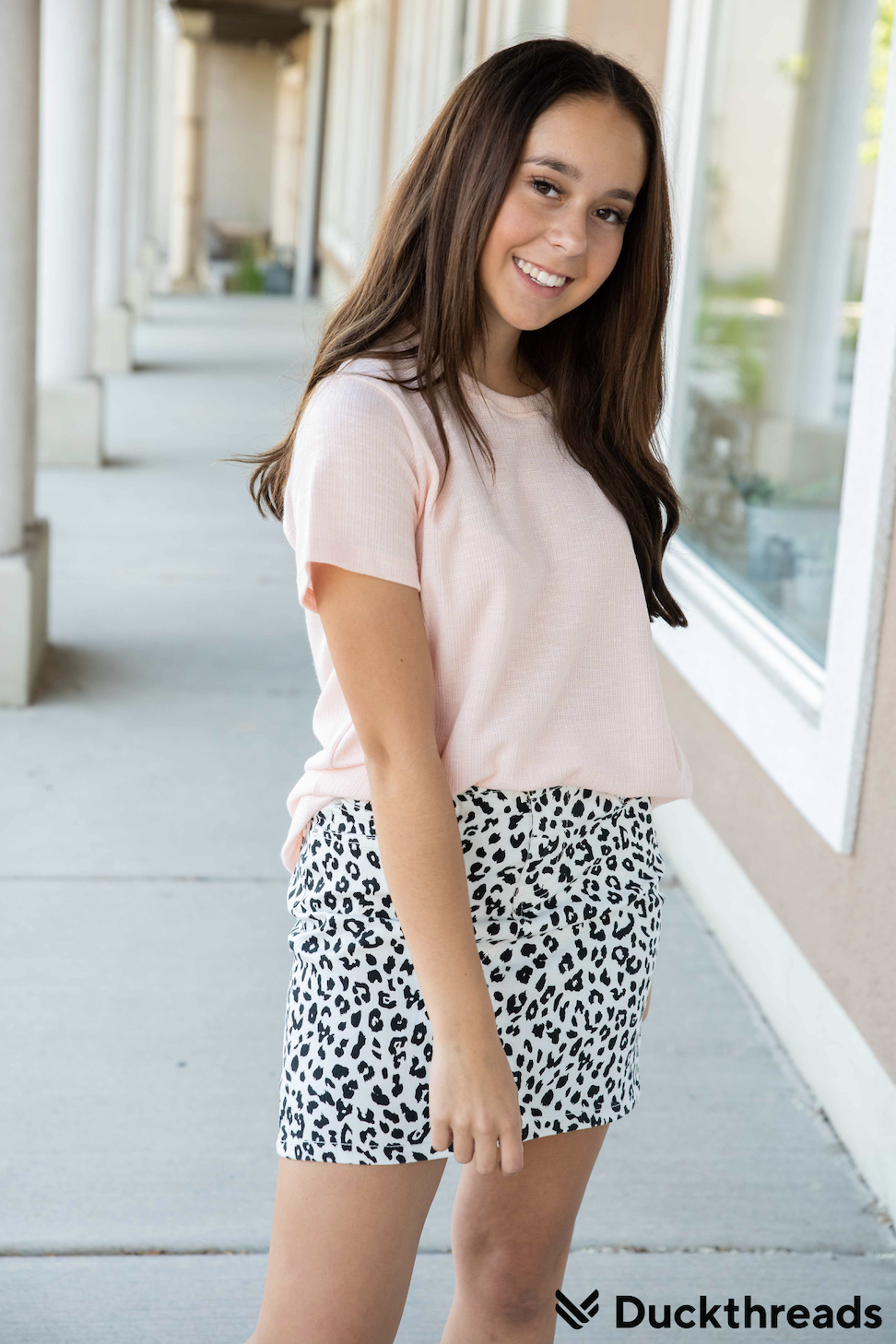 Round neck short sleeve tee in Baby Pink