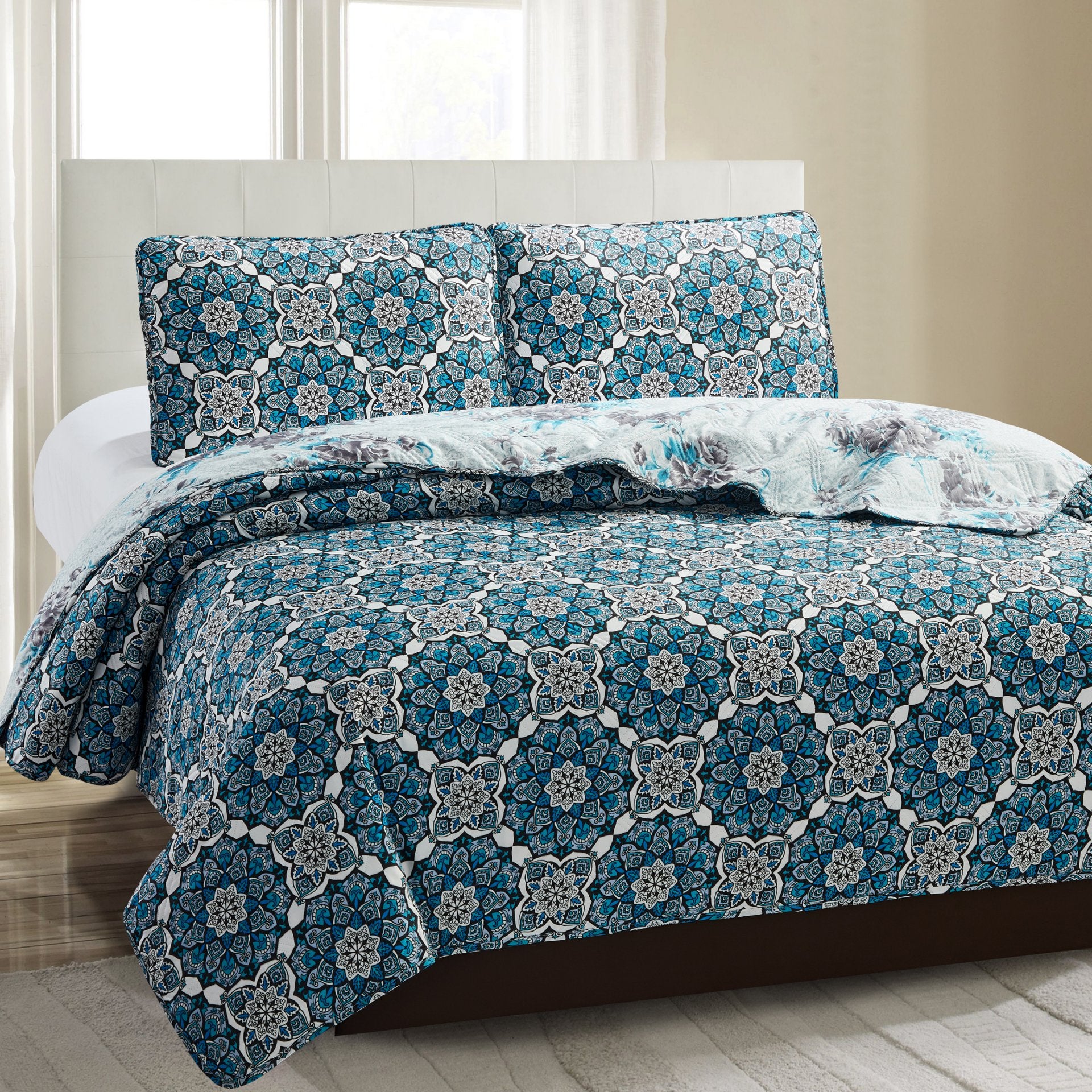 Juliet 3 Piece Quilt Set - Navy Lotus