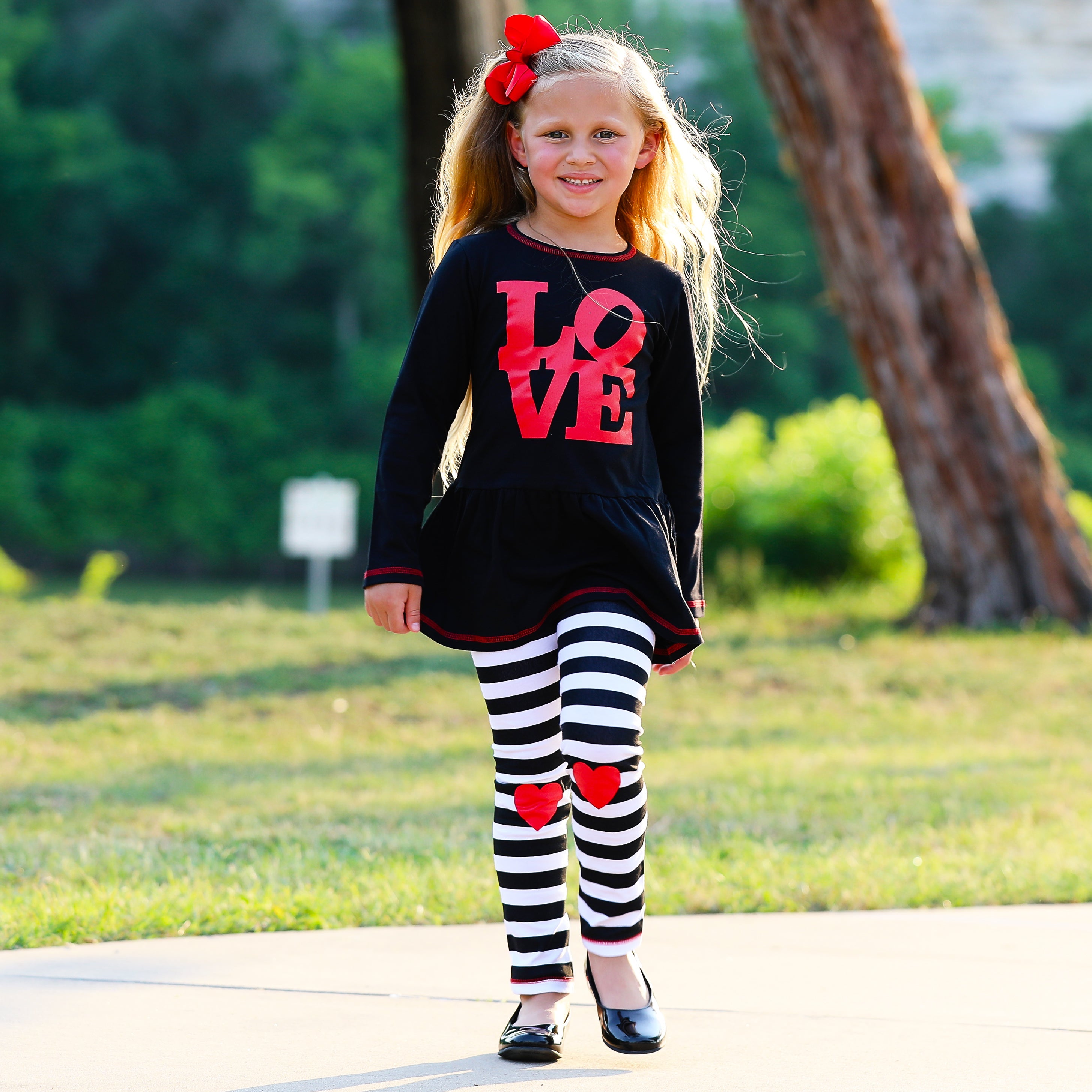 AnnLoren Girls Winter LOVE Heart Holiday Dress Tunic & Leggings Set