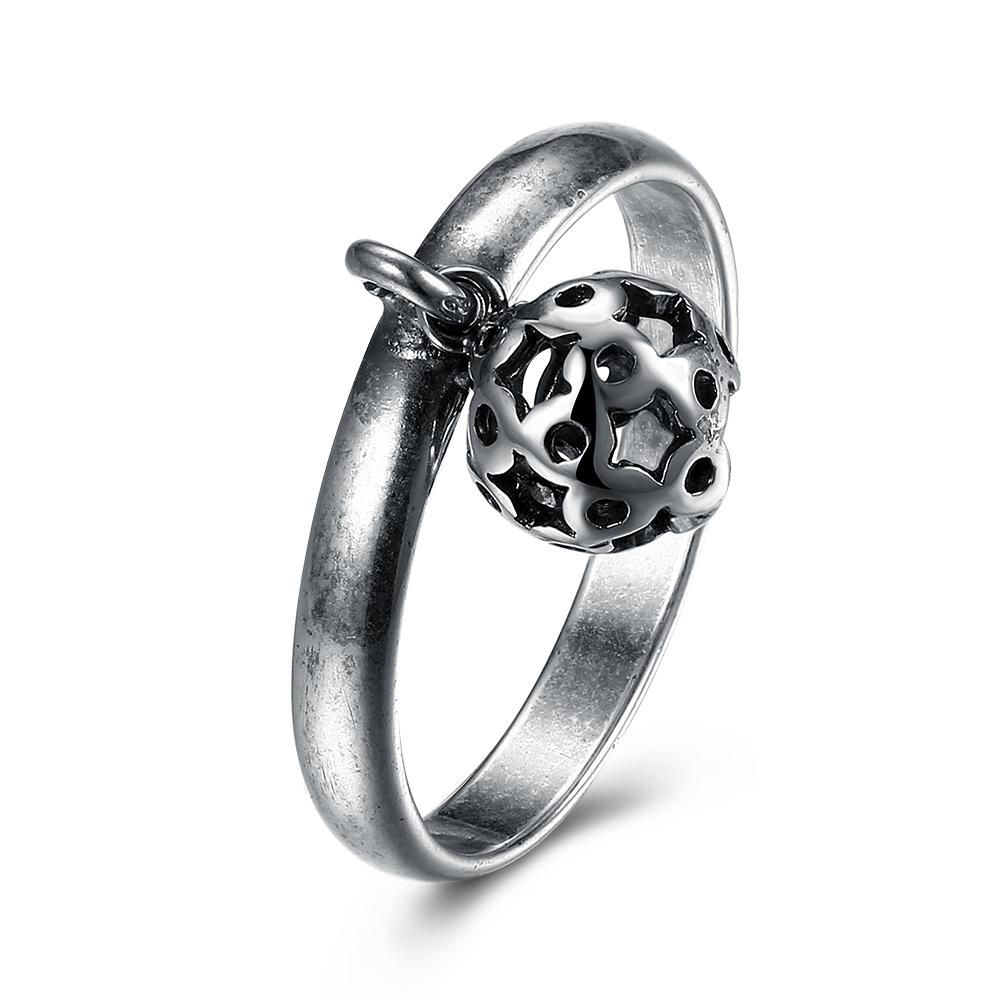 Dangling Sphere Black Plating Stainless Steel Ring | Silver Milo