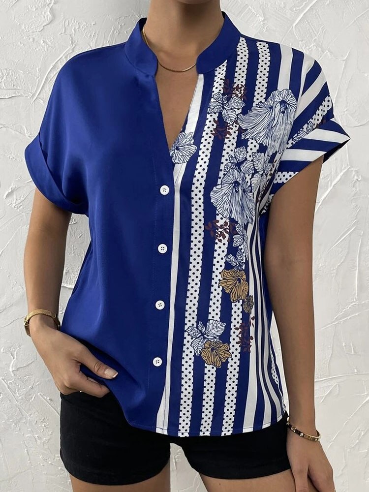 Short Sleeve Printed V-neck Blouse with Buttons