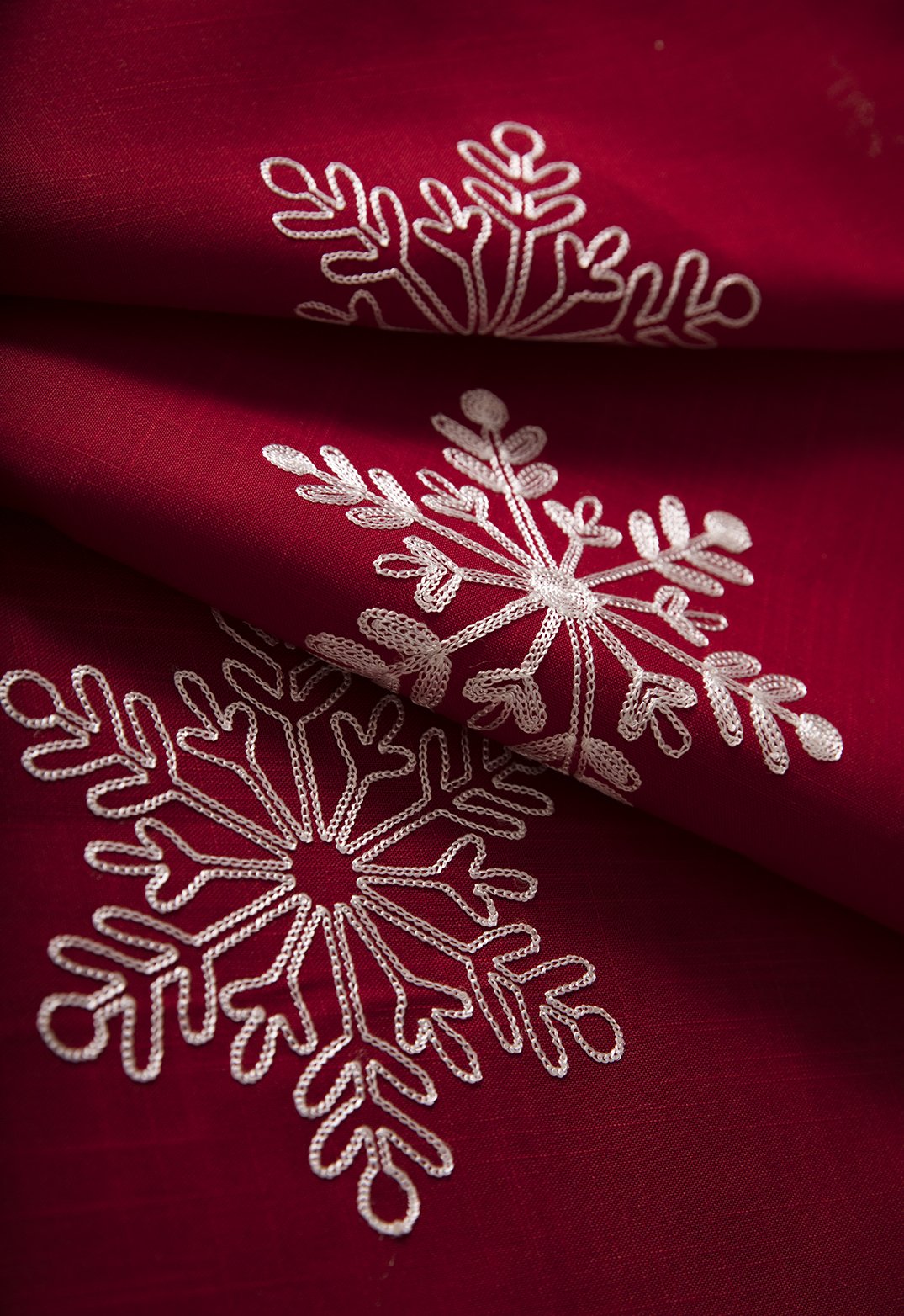 XD14103 Snowflake Tablecloth