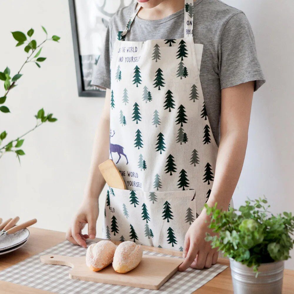 Festive Deer Print Cotton Apron with Pocket