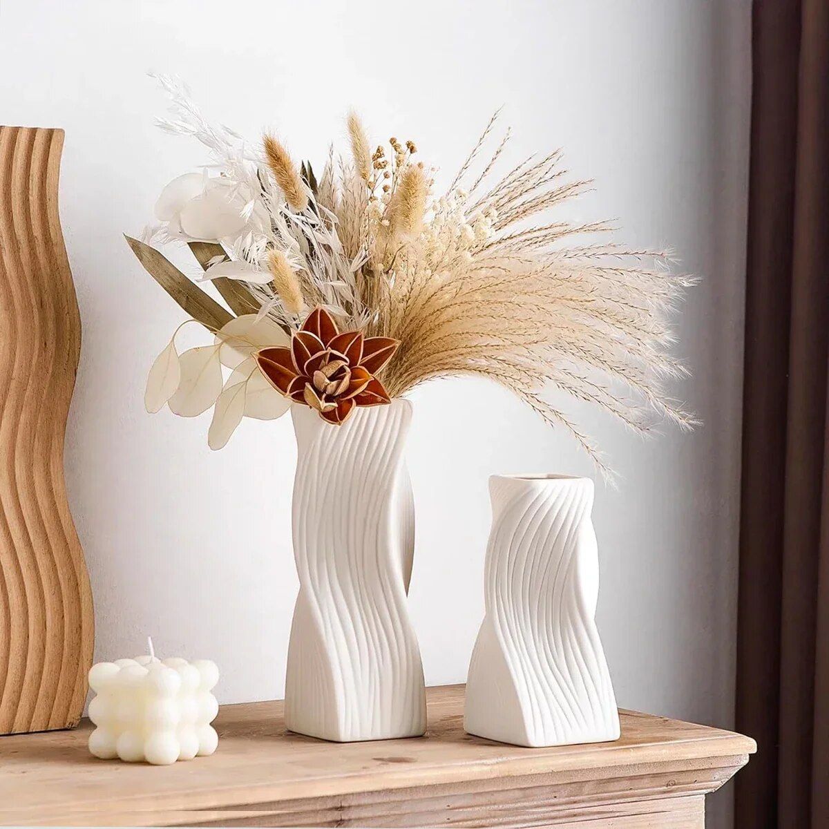 Modern Nordic-Style White Ceramic Vase