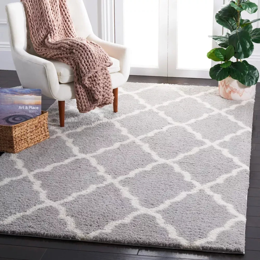 Elegant Gray/Ivory Trellis Shag Area Rug, 5' x 7' - Soft Polyester, Power Loomed