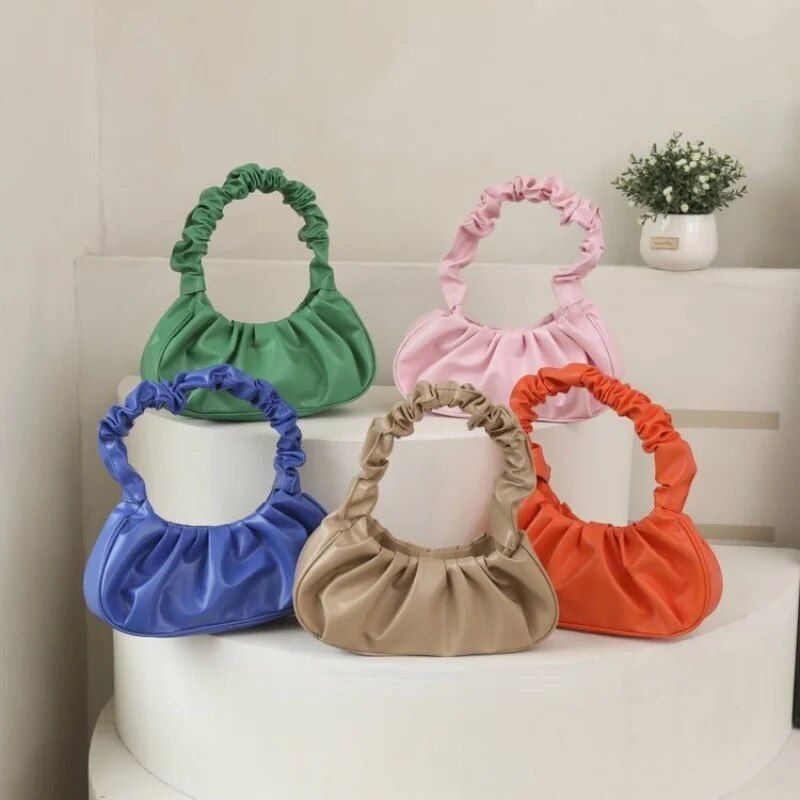 2023 Elegant Solid Color Pleated Shoulder Bag