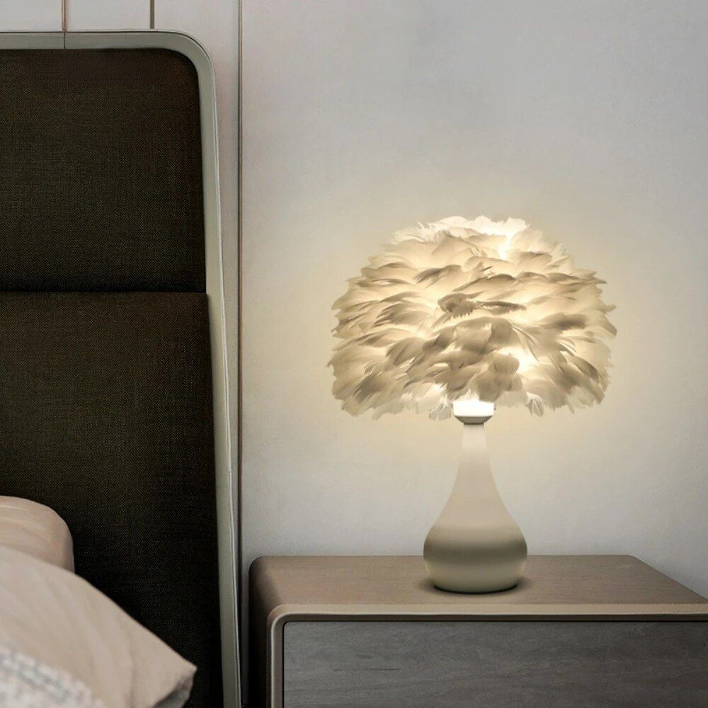 Chic White Feather LED Table Lamp - Fashionable Modern Decor for Bedroom & Living Room