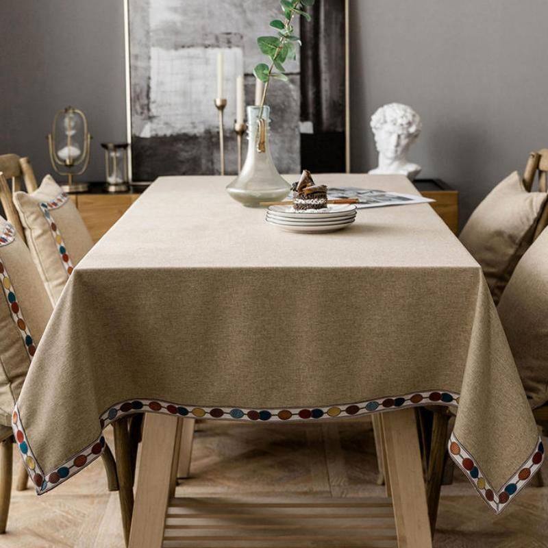 Elegant Polyester Tablecloth for Dining and Decor