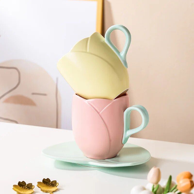 Charming 300ML Ceramic Flower Mug with Spoon - Ideal for Couples & Home Decor