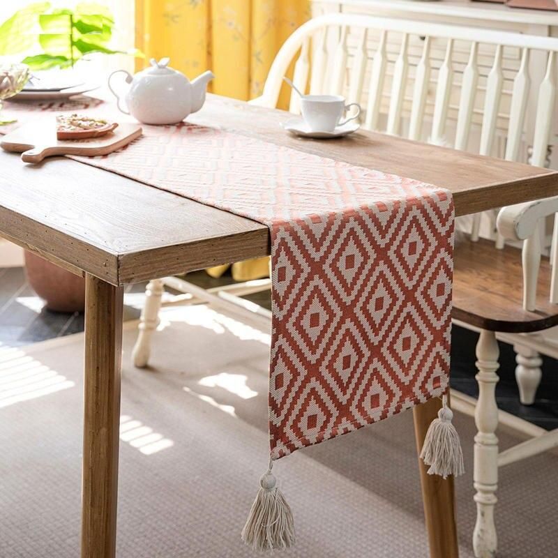 Elegant Nordic Jacquard Table Runner with Geometric Tassel Design