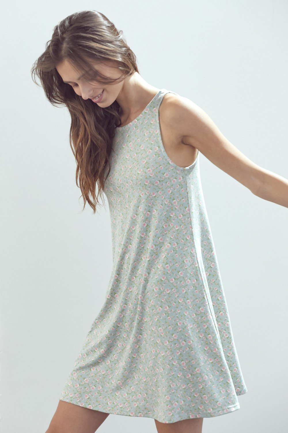 A Line Sleeveless Short Dress In Daisy Floral Knit