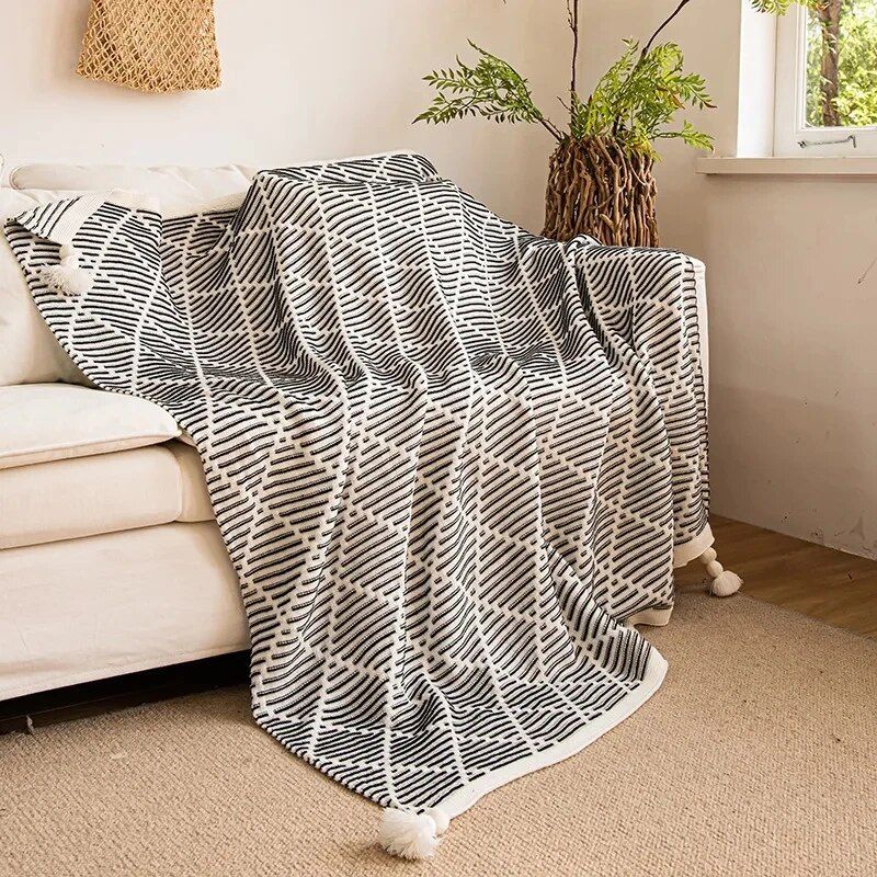 Luxury Tassel Knitted Throw Blanket