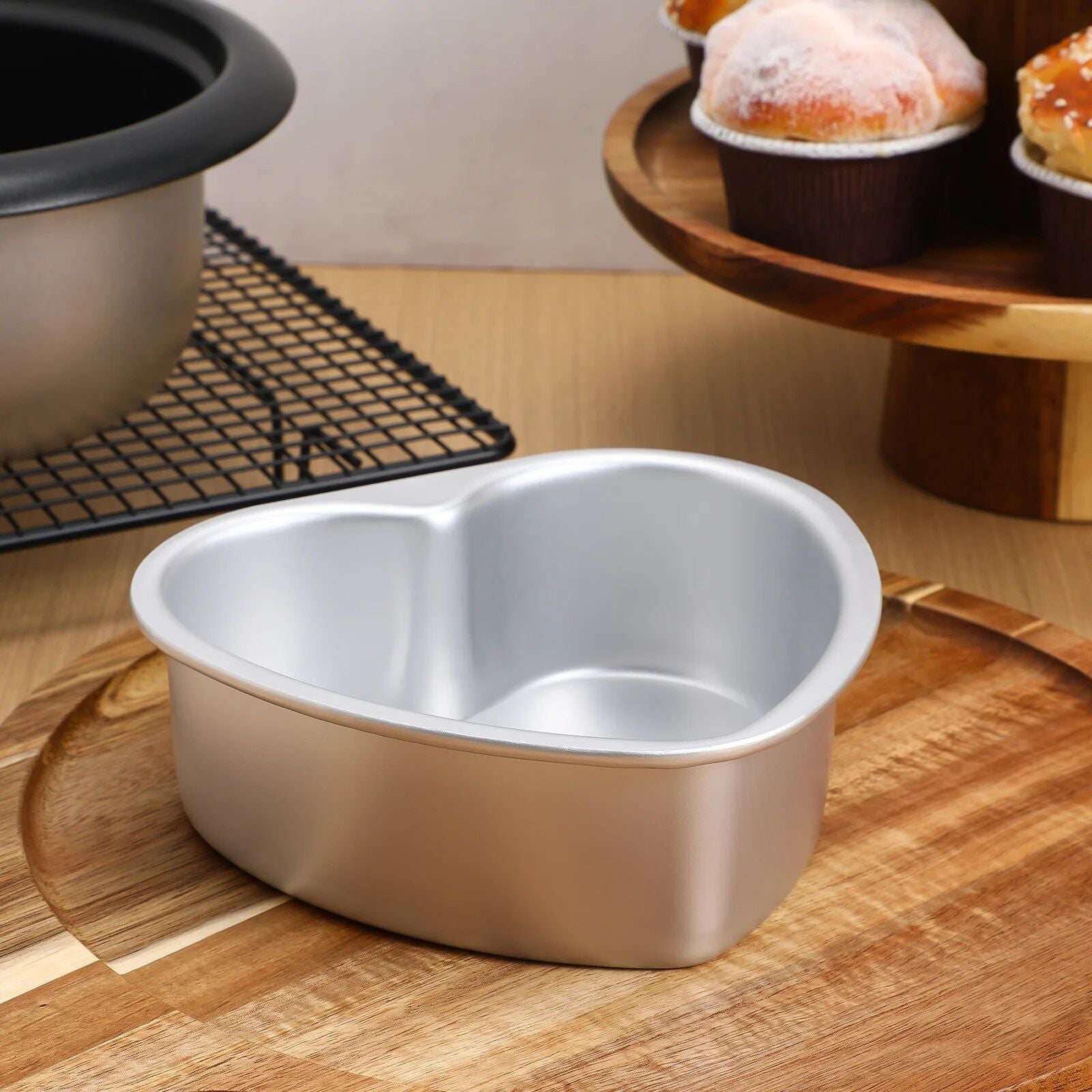 6-Inch Heart Shaped Nonstick Cake Pan with Removable Bottom