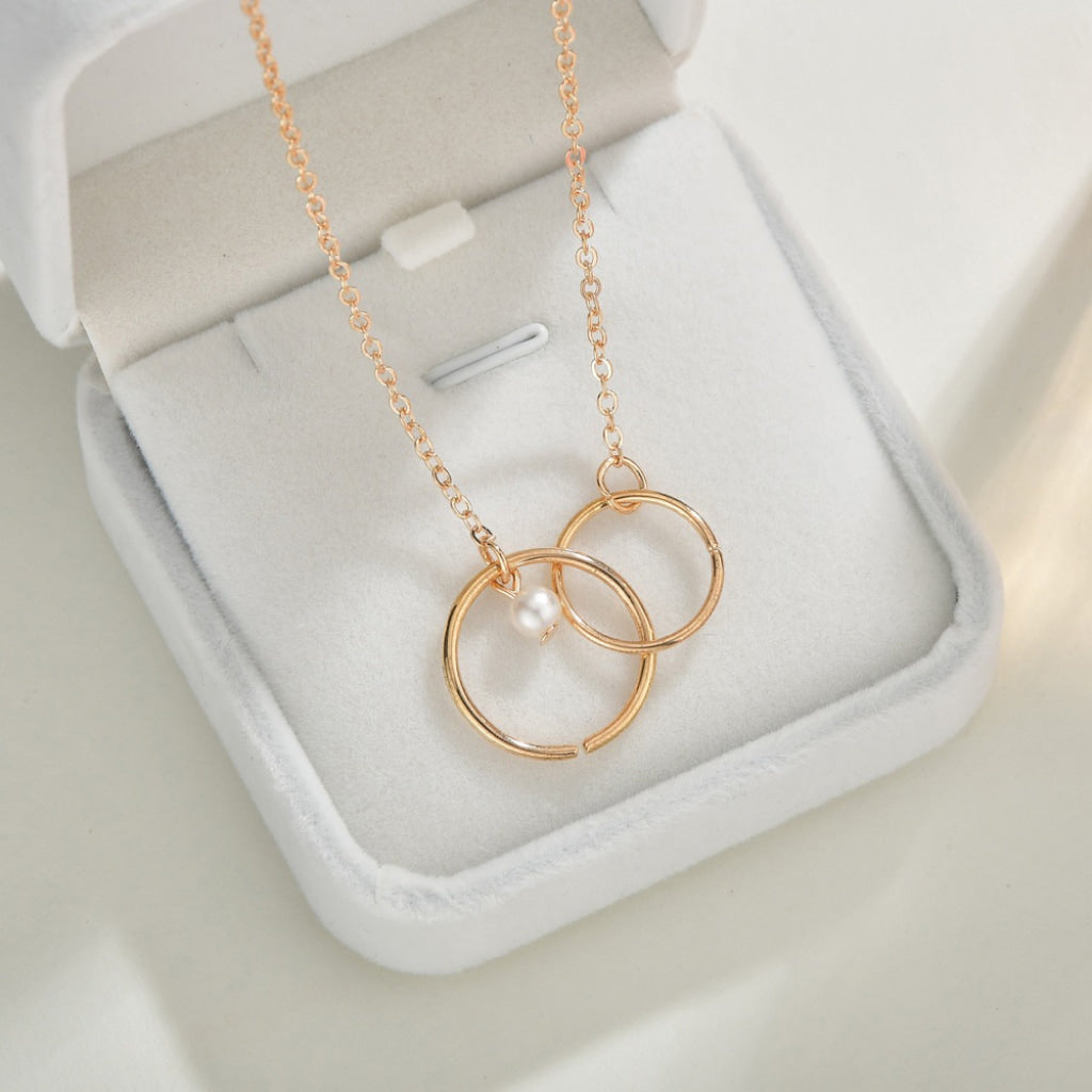 Double Ring Retro Charm Necklace