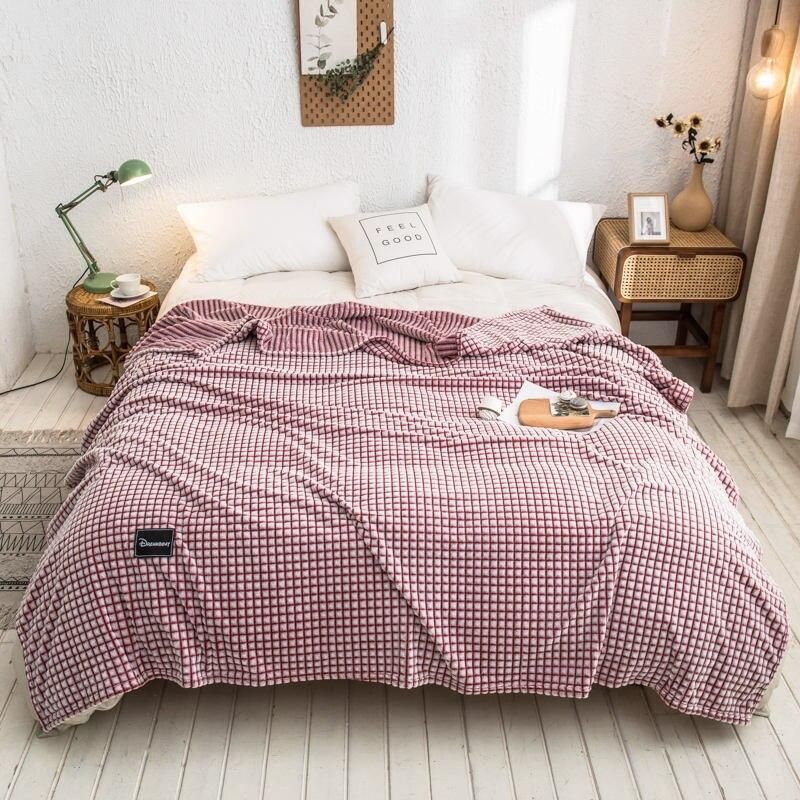 Luxurious Plaid Milk Fleece Blanket